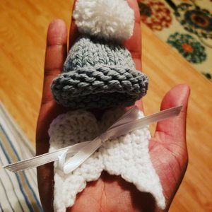 Meet your Posher, Nora